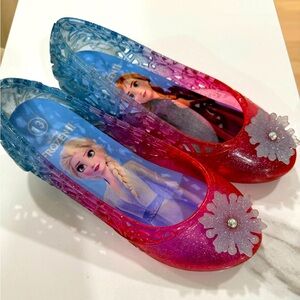 Frozen Elsa and Anna light on slippers